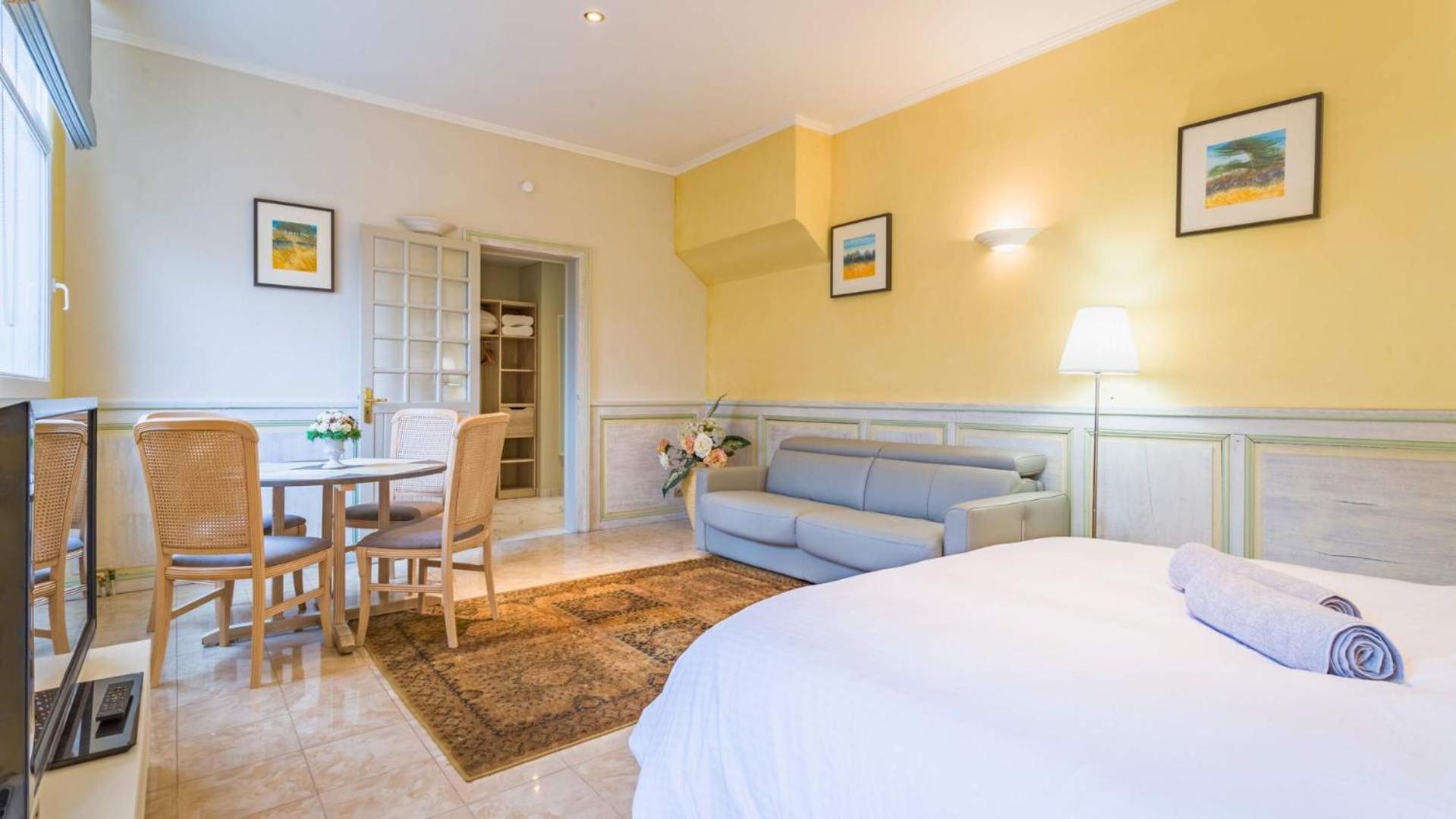 Appartement Le Saphir - Confort - Proche Mag Outlet Troyes - Parking Gratuit Pont-Sainte-Marie