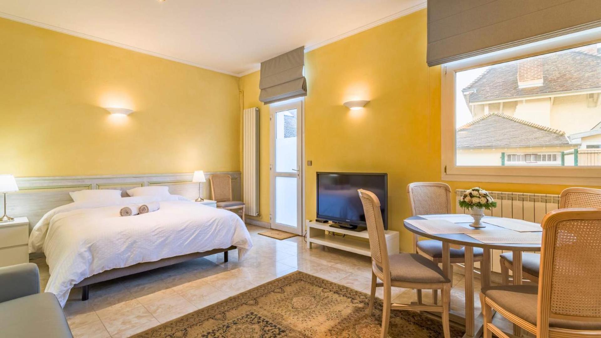 Le Saphir - Confort - Proche Mag Outlet Troyes - Parking Gratuit Pont-Sainte-Marie